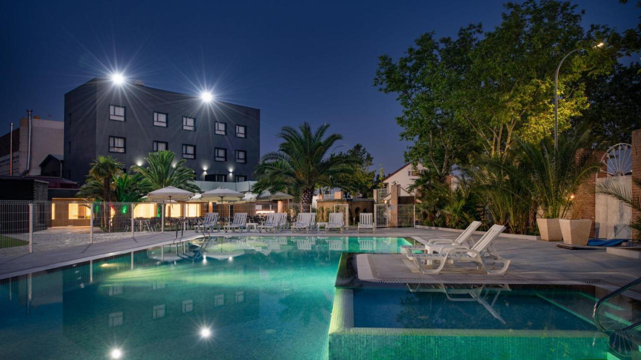 Hotel Parque Real Сиудад Реал Екстериор снимка