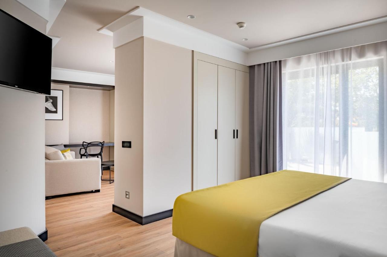 Hotel Parque Real Сиудад Реал Екстериор снимка