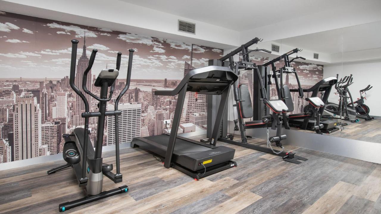Hotel Parque Real Сиудад Реал Екстериор снимка