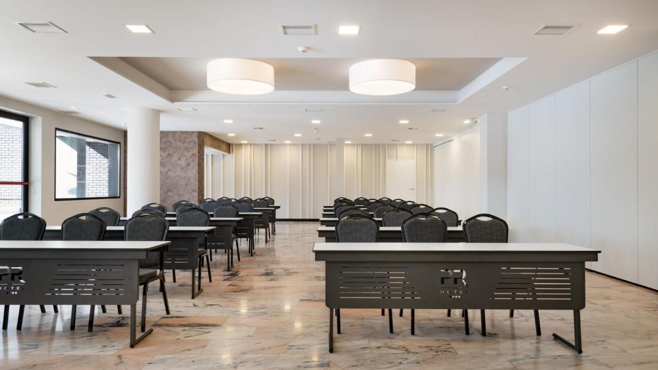 Hotel Parque Real Сиудад Реал Екстериор снимка