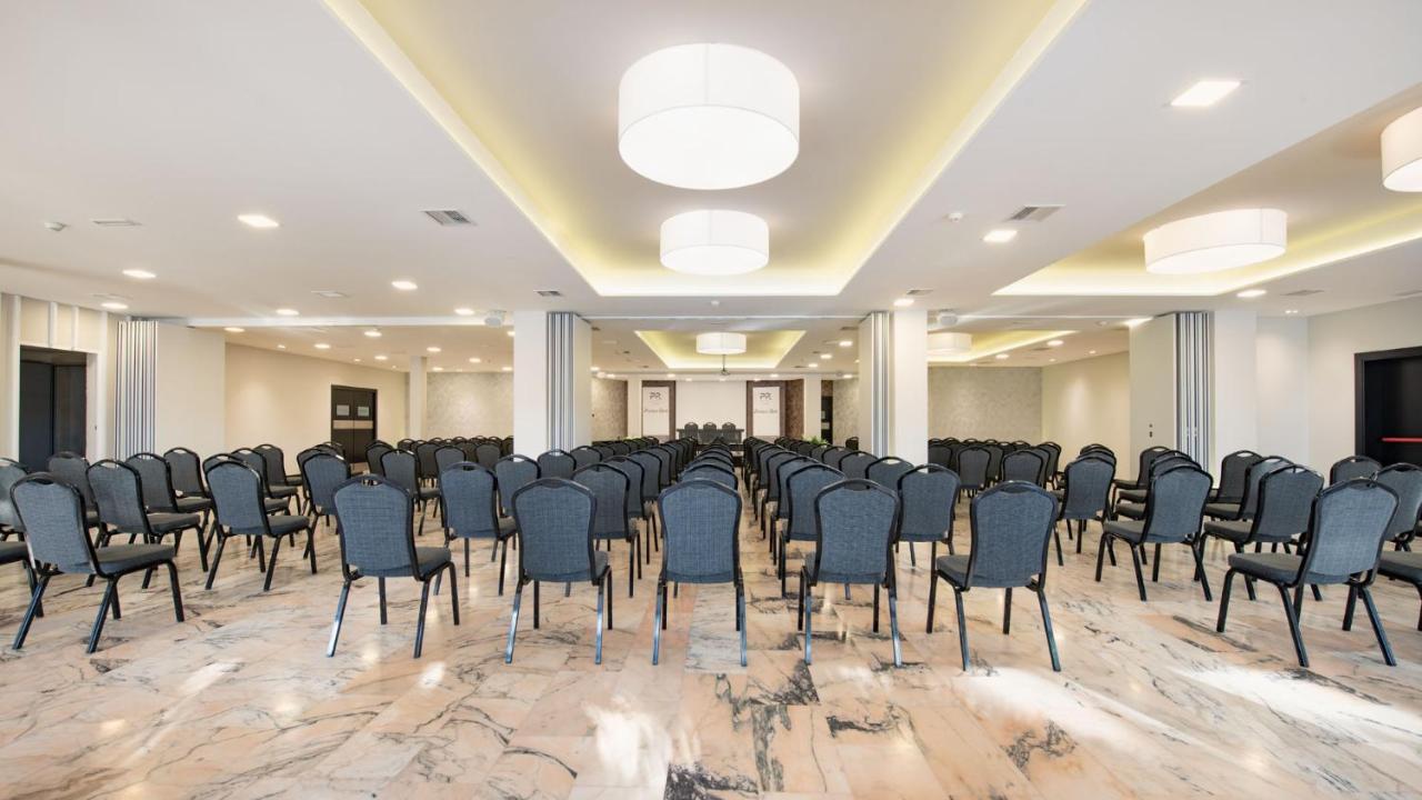 Hotel Parque Real Сиудад Реал Екстериор снимка
