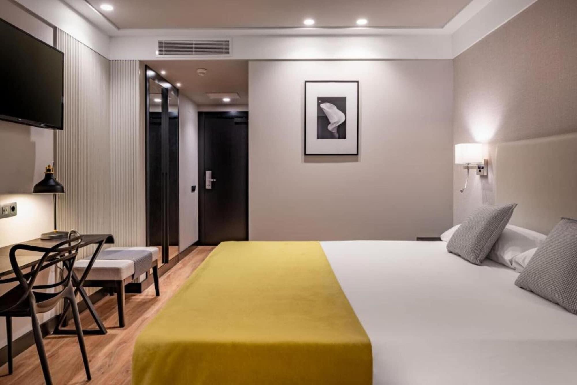 Hotel Parque Real Сиудад Реал Екстериор снимка